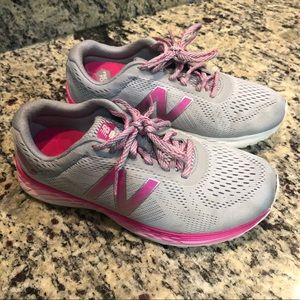 Womens New Balance Sneakers Size 9